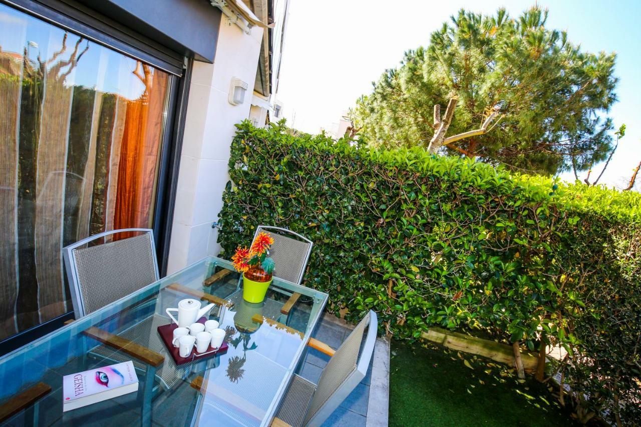 Galera Planet Costa Dorada Cambrils Exterior photo